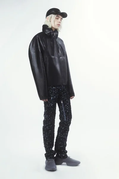 Look 12